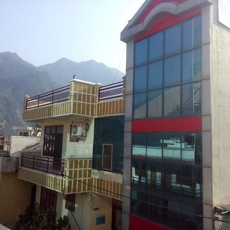 The Holiday Home ริชิเคช ภายนอก รูปภาพ