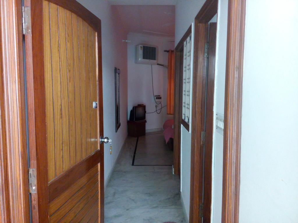 The Holiday Home ริชิเคช ภายนอก รูปภาพ